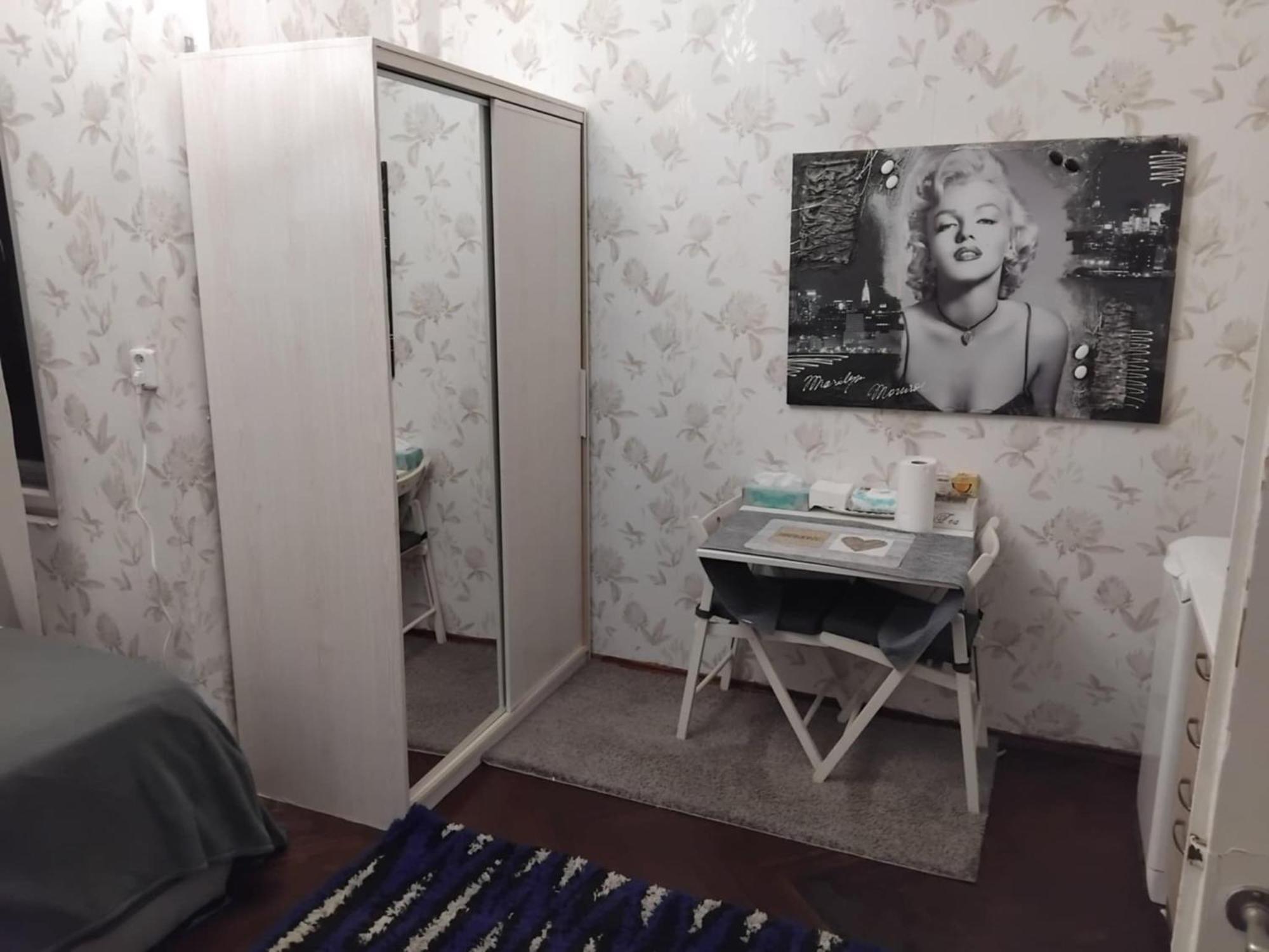 Apartament Timmy Ostrovni 4 1